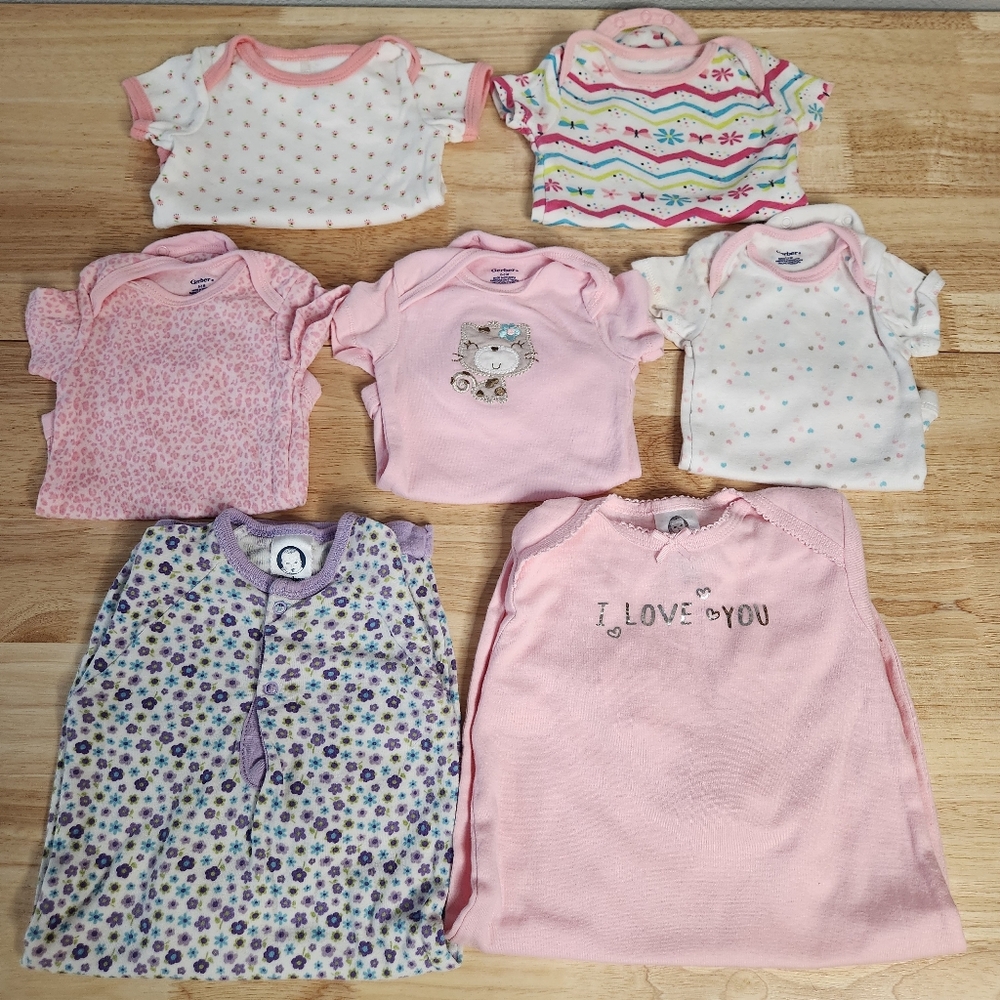 Bundle of Girls 0-3m Onesies and Sleeper Gowns